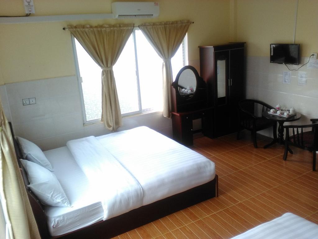 Hotel 99 Pyin Oo Lwin Extérieur photo