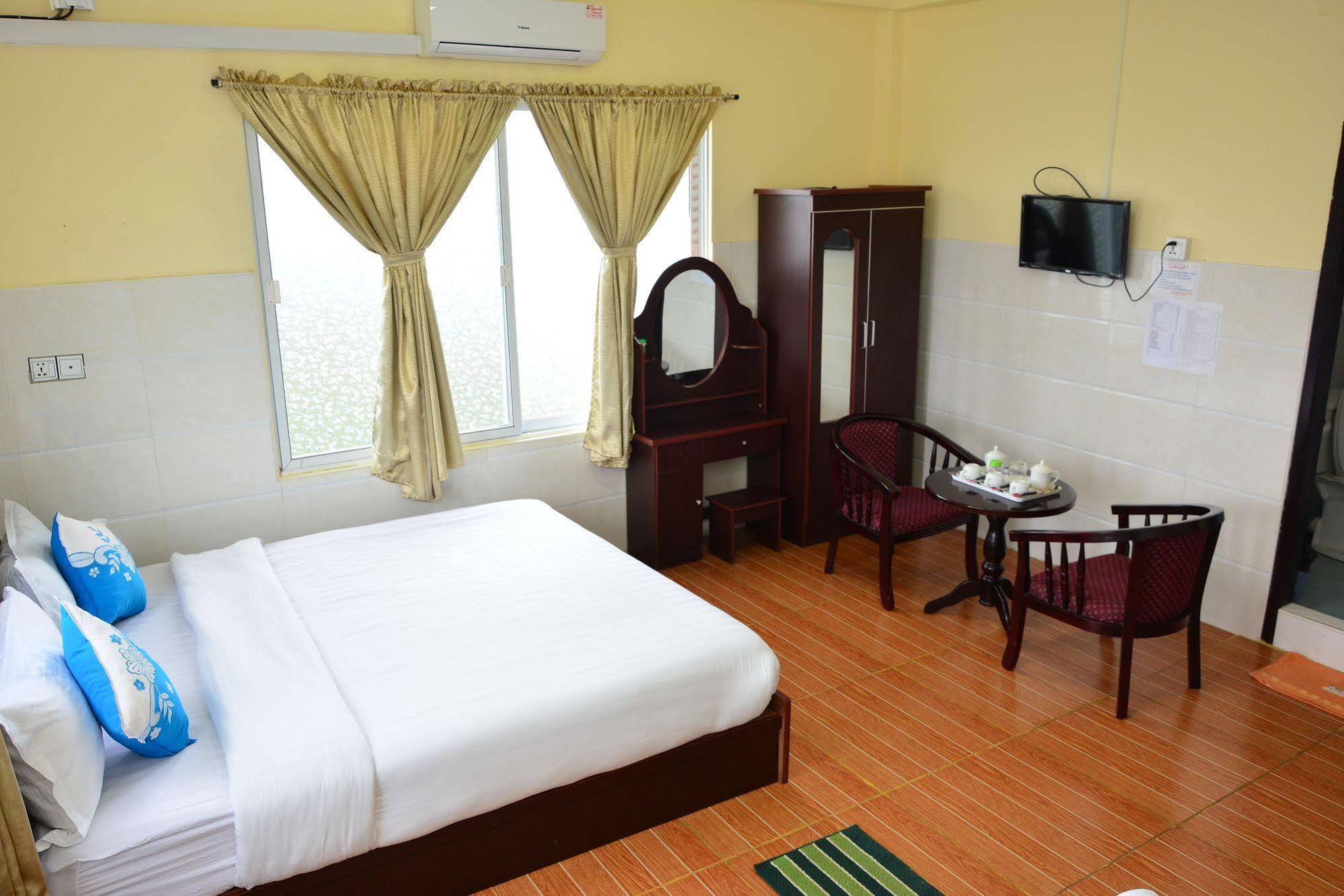 Hotel 99 Pyin Oo Lwin Extérieur photo